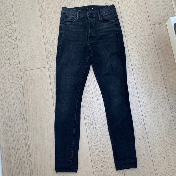 ✔️MOTHER JEANS✔️ - Picture 2 of 6